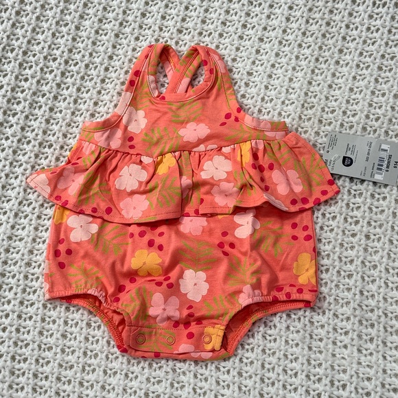 okie dokie Other - Okie Dokie Baby Girls Sleeveless Gingham Romper in coral dream size 6M.